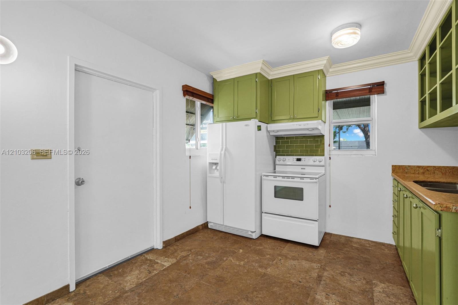 181 Nw 41st Street 2 Property Photo 12