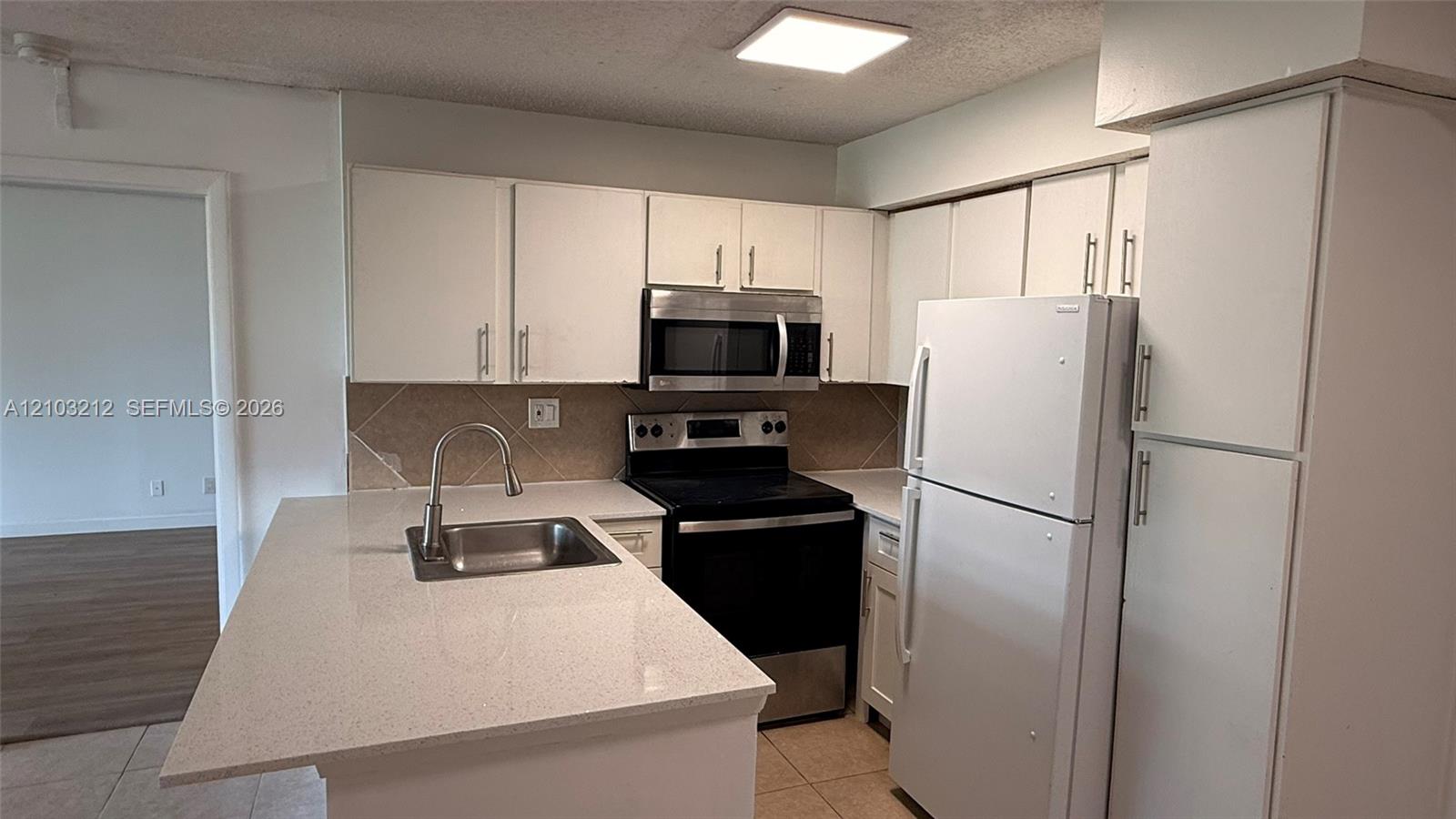 941 Lyons Road 5108 Property Photo 5