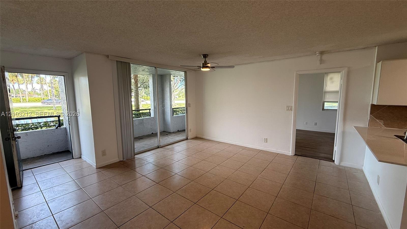941 Lyons Road 5108 Property Photo 8
