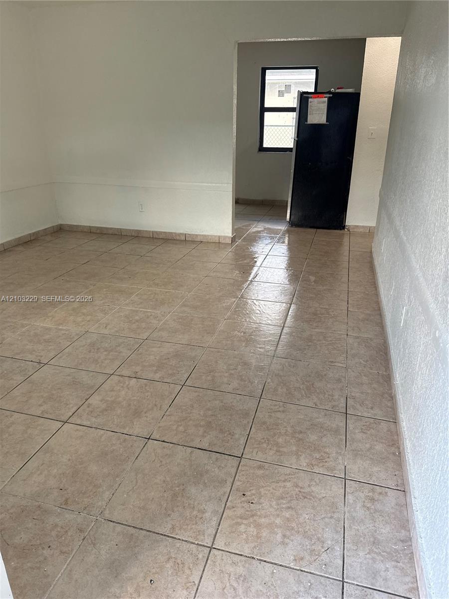 A12103229 Property Photo 2