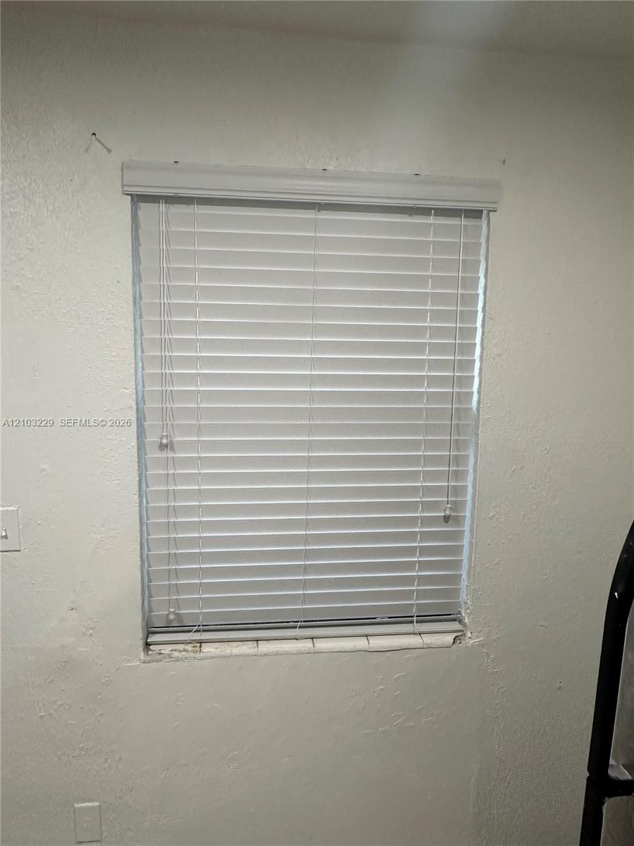 A12103229 Property Photo 6