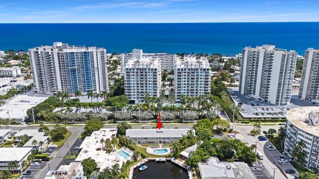 2815 NE 33rd Avenue 205
