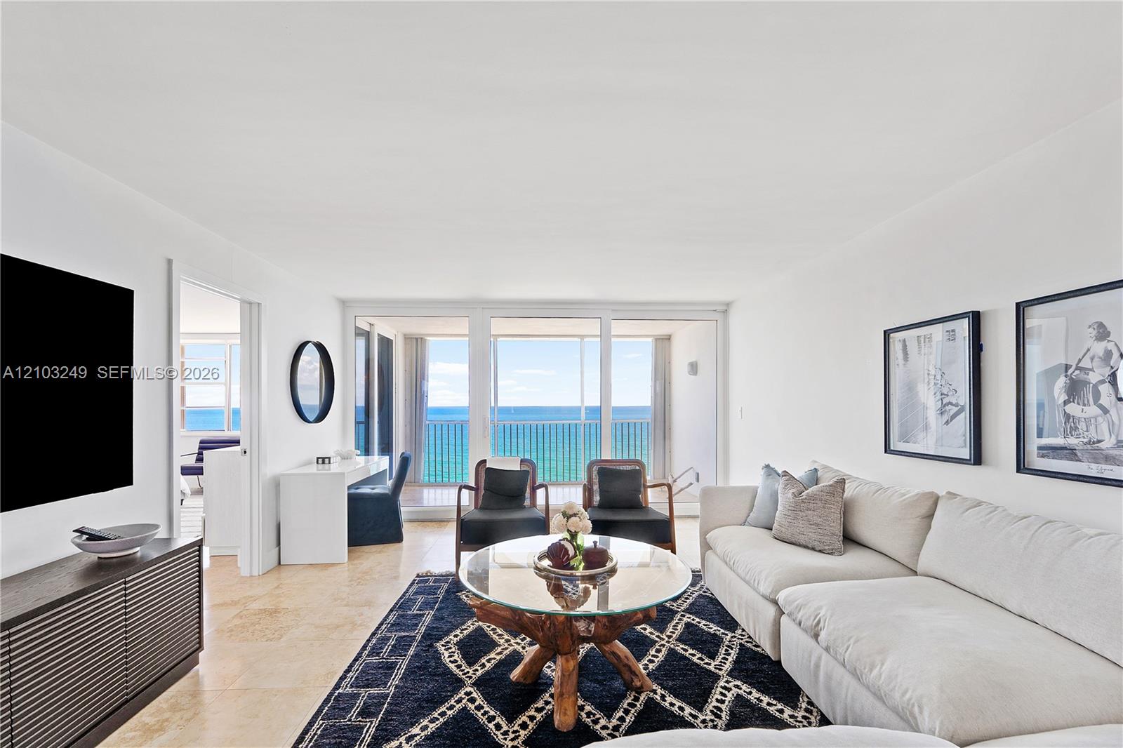 840 Ocean Drive 1105 Property Photo 2