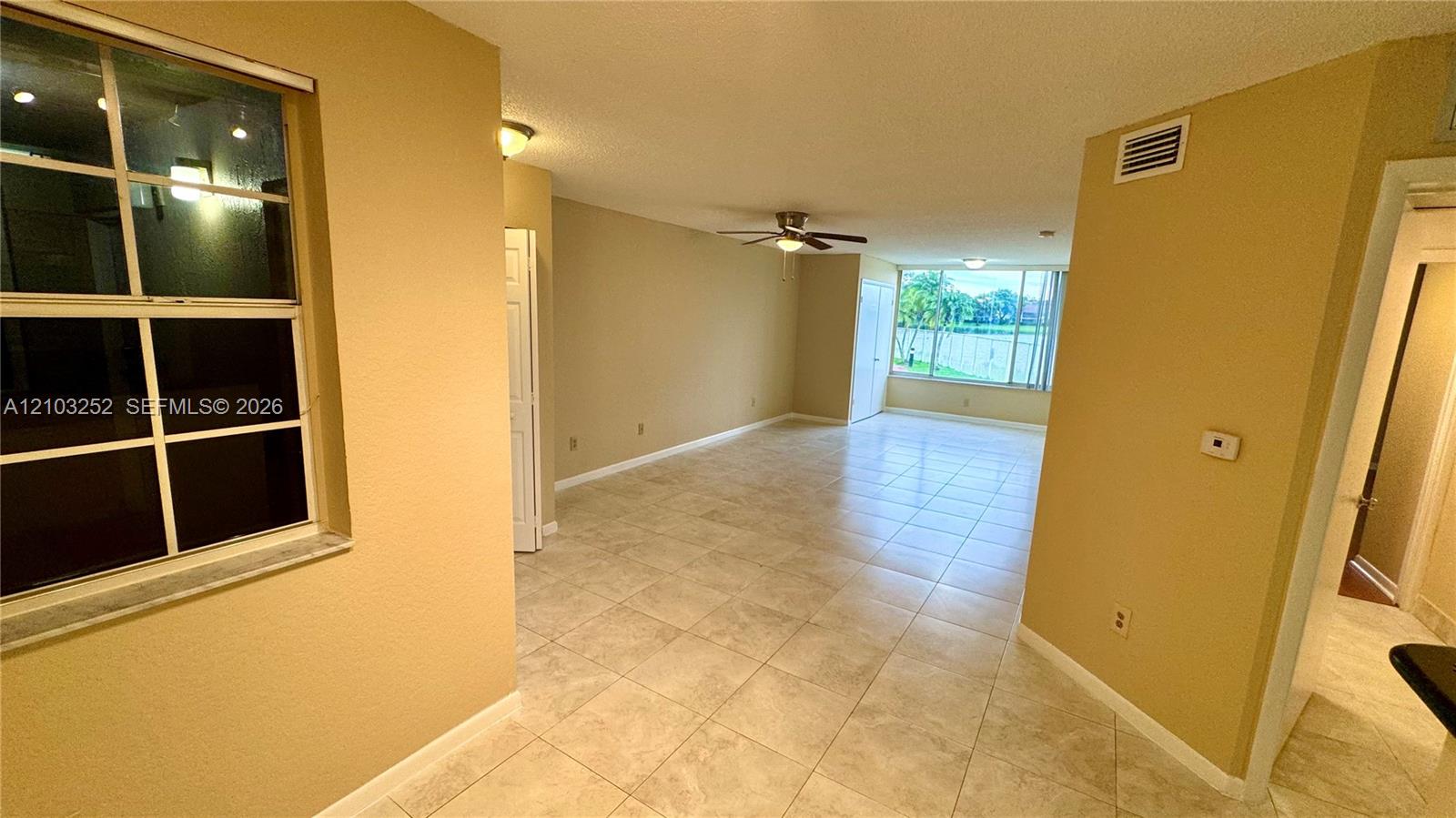 2880 N Oakland Forest Drive 110 Property Photo 2