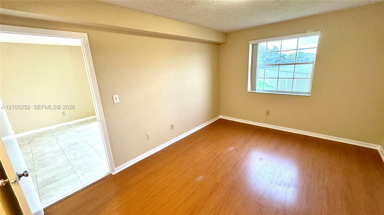 2880 N Oakland Forest Drive 110 Property Photo 13