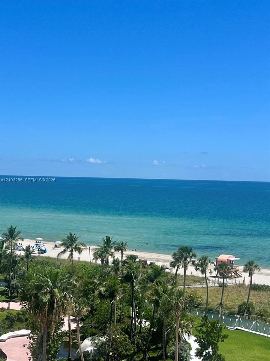 7330 Ocean Terrace 9-d Property Photo 2