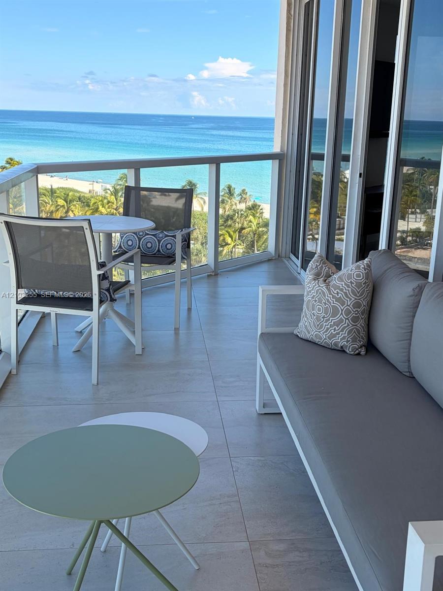 7330 Ocean Terrace 9-d Property Photo 10