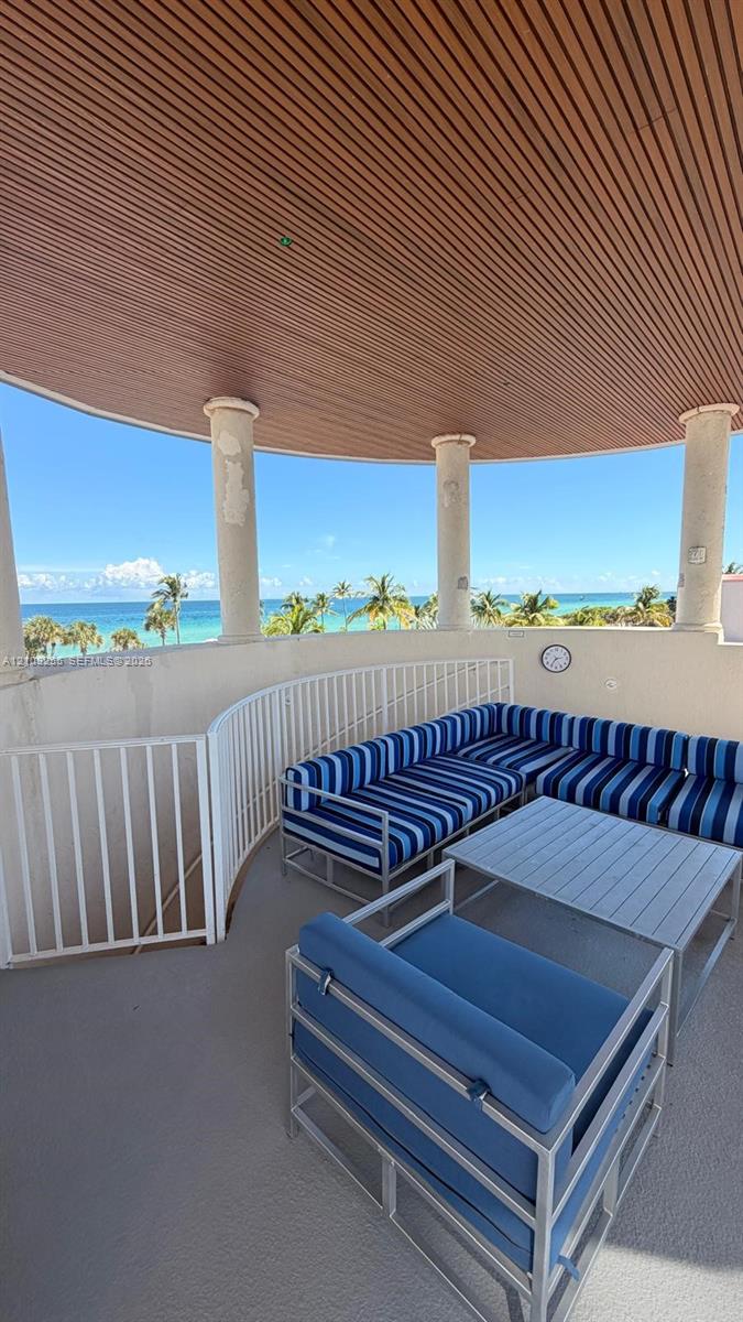 7330 Ocean Terrace 9-d Property Photo 36
