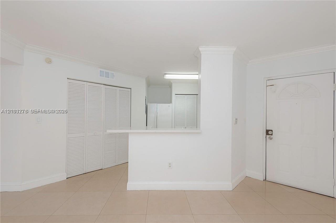 6292 Nw 186th Street 305 Property Photo 5