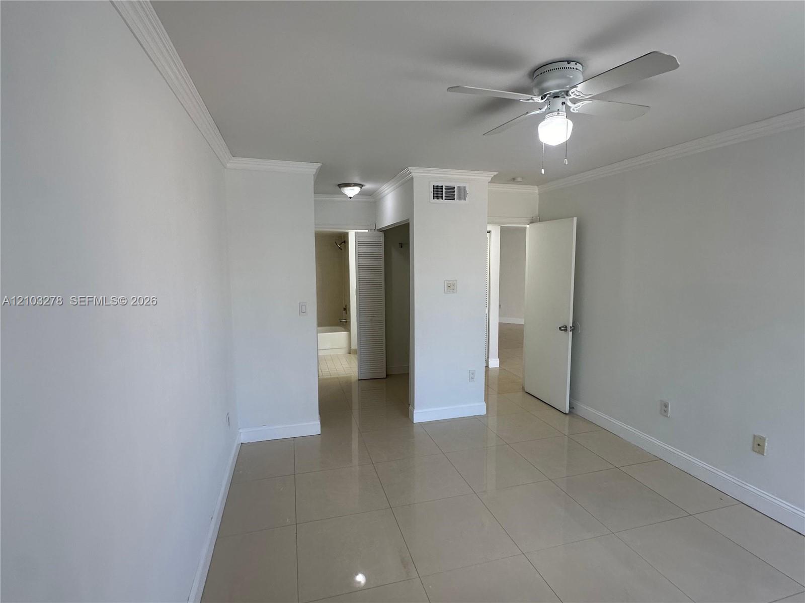 6292 Nw 186th Street 305 Property Photo 14