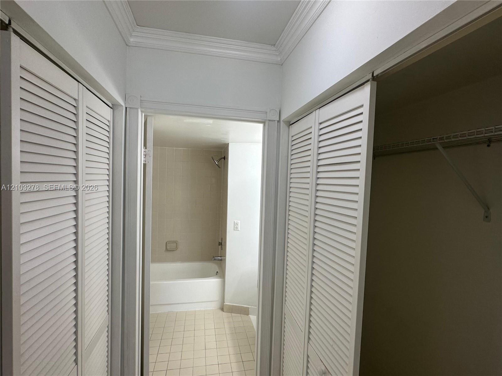 6292 Nw 186th Street 305 Property Photo 15