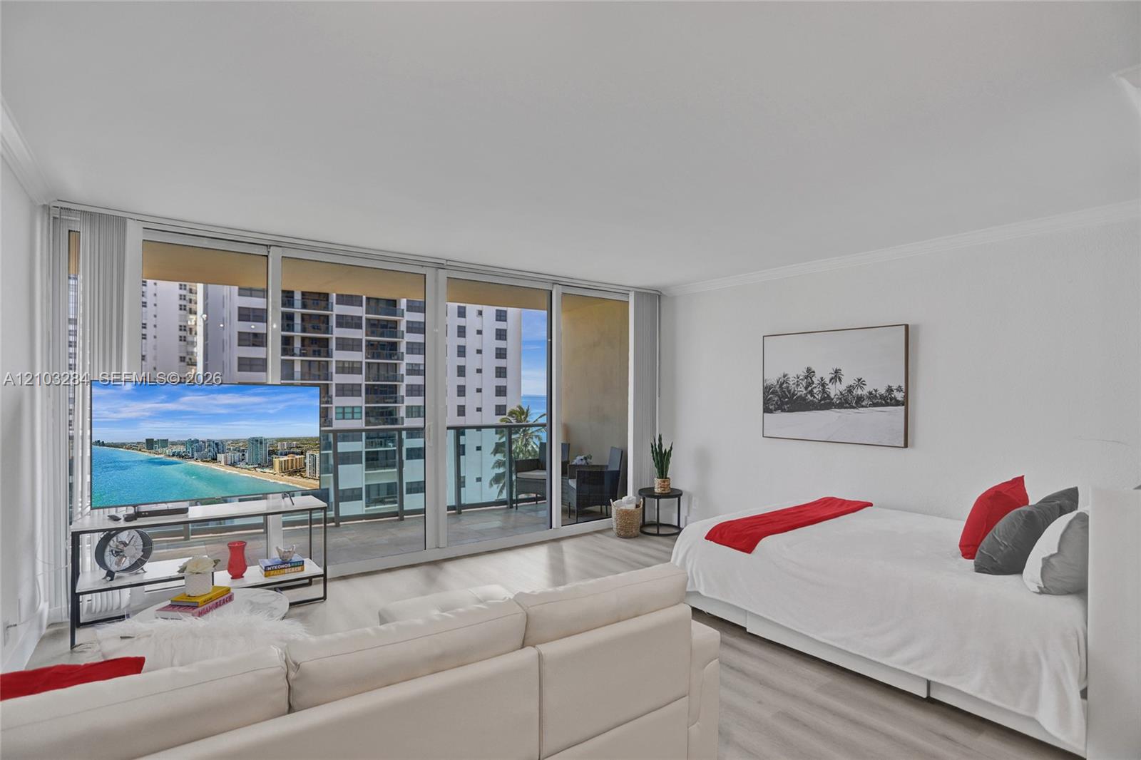 2501 S Ocean Drive 704 (available Jan 11) Property Photo 11