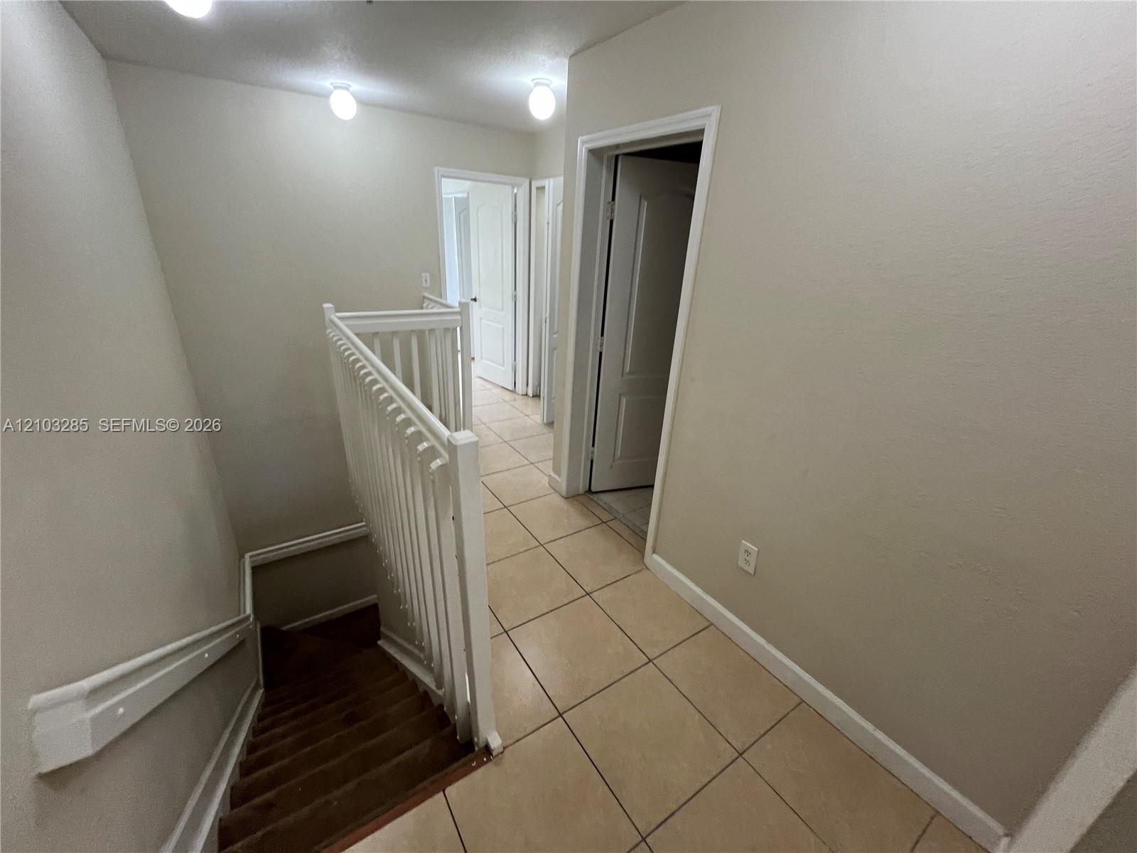 17650 Nw 73rd Avenue 208-18 Property Photo 11