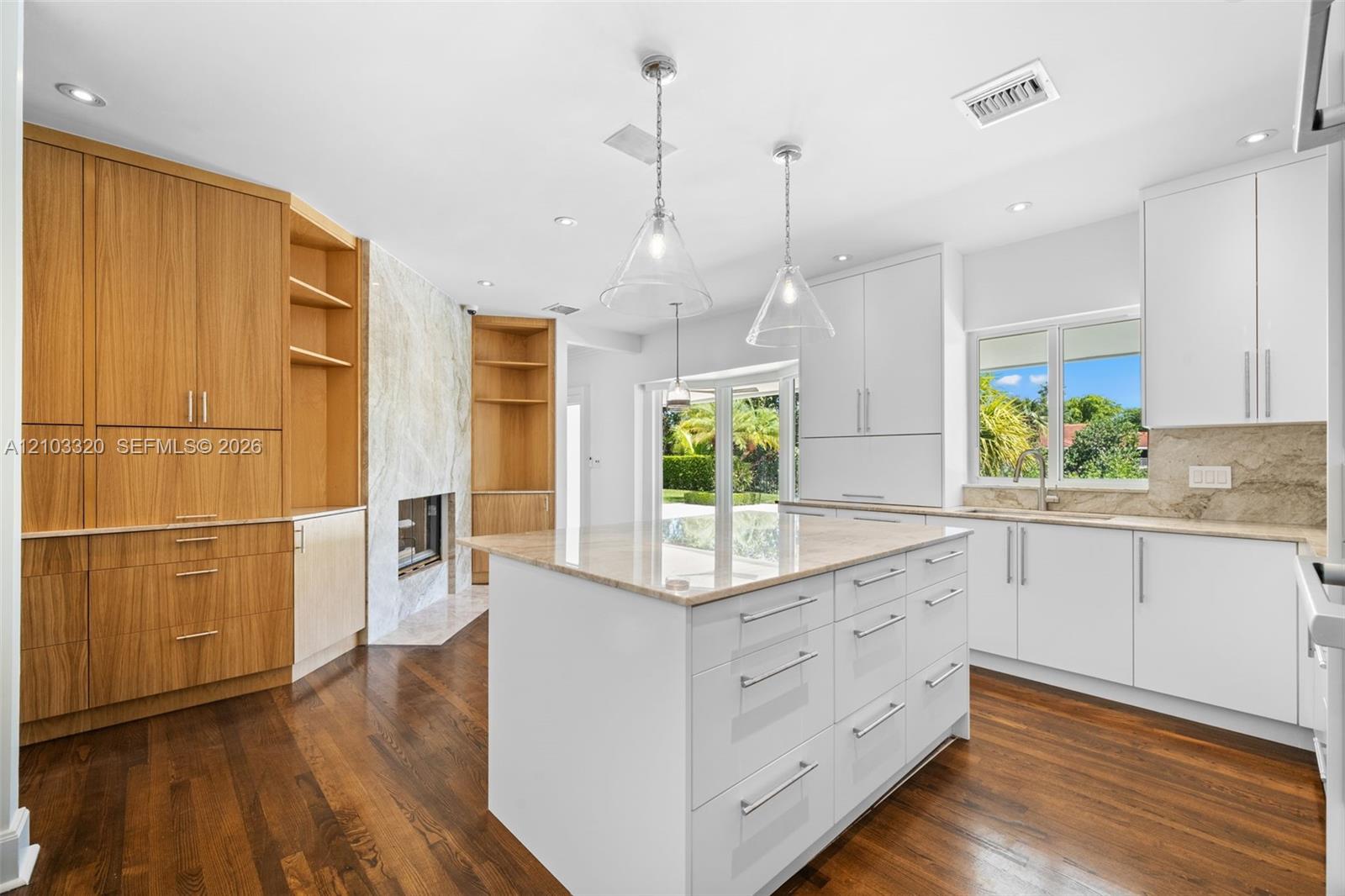 420 Rovino Avenue Property Photo 8