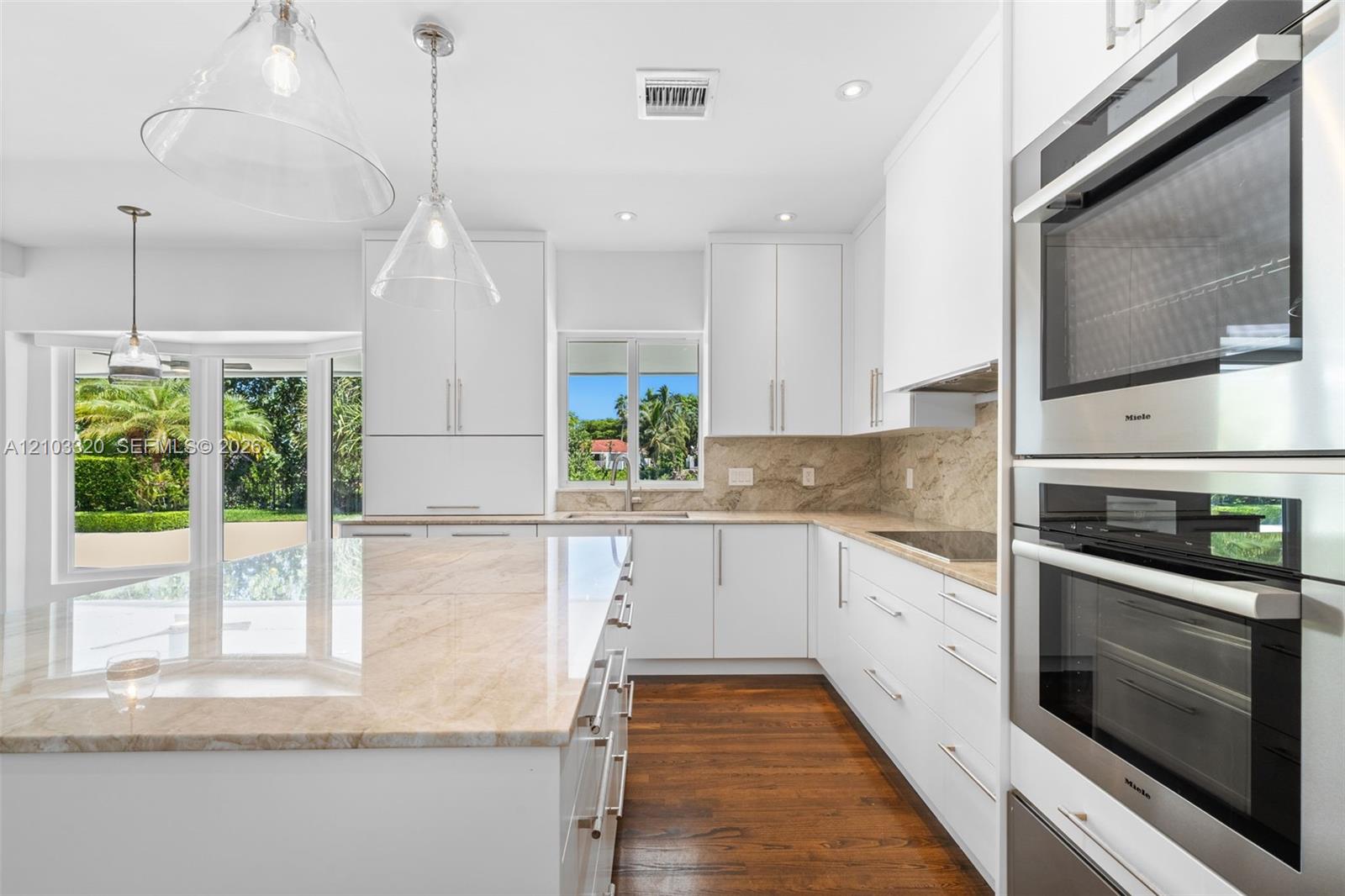420 Rovino Avenue Property Photo 11