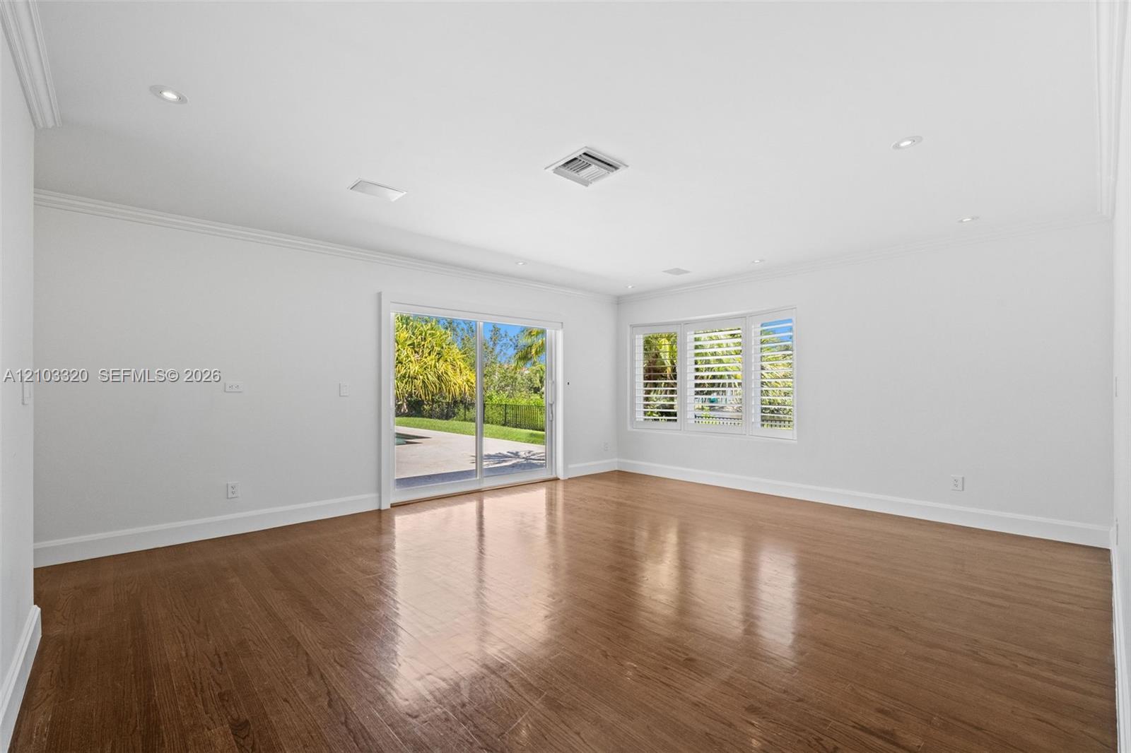 420 Rovino Avenue Property Photo 23