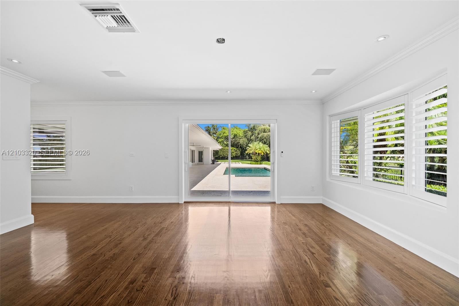 420 Rovino Avenue Property Photo 24