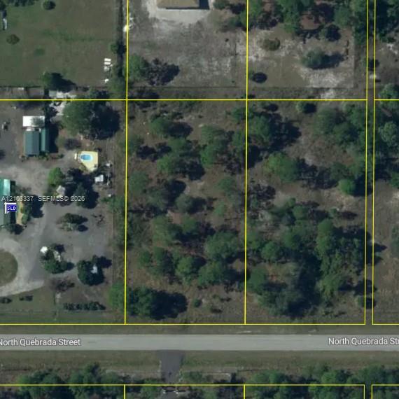320 N Quebrada Property Photo 2