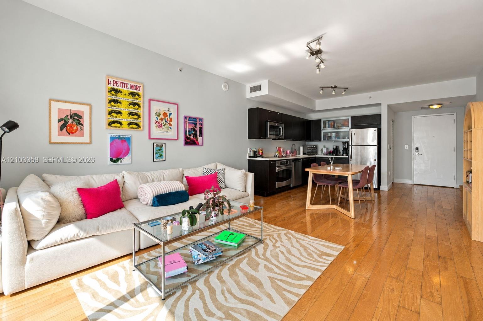 90 Sw 3rd Street 2014 Property Photo 7