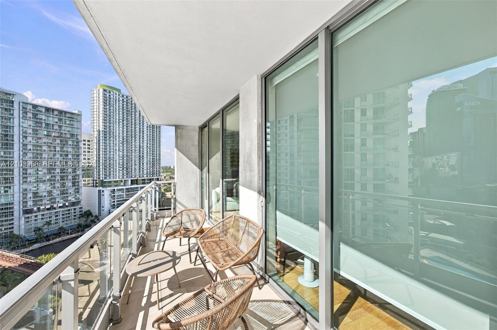 90 Sw 3rd Street 2014 Property Photo 25