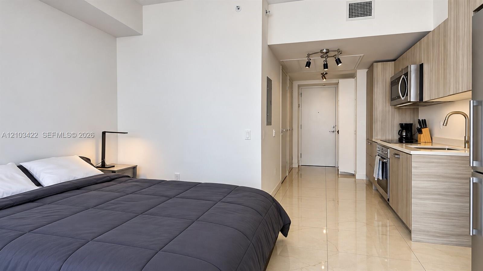 1300 Brickell Bay Drive 2112 Property Photo 9