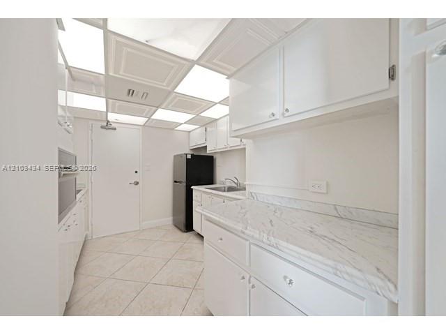 1000 West Avenue 1121 Property Photo 13
