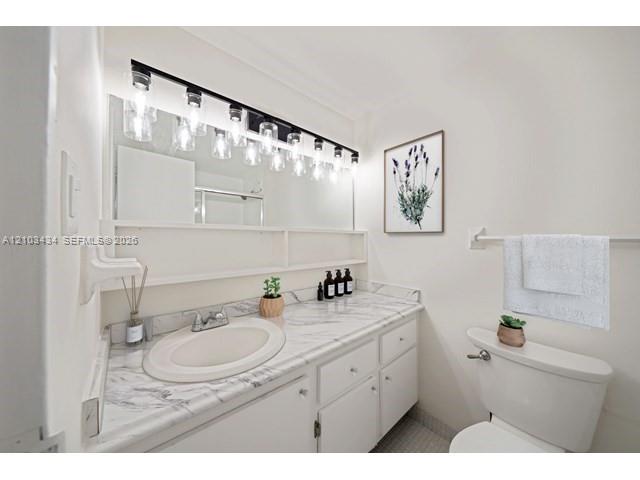 1000 West Avenue 1121 Property Photo 15