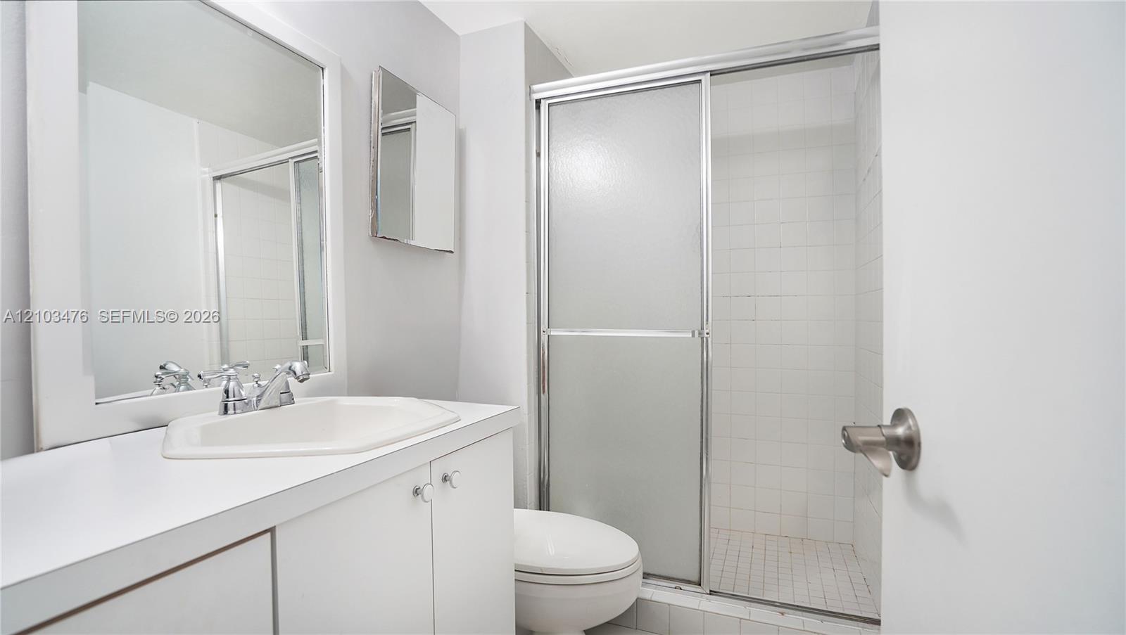 5555 Collins Avenue 6t Property Photo 9
