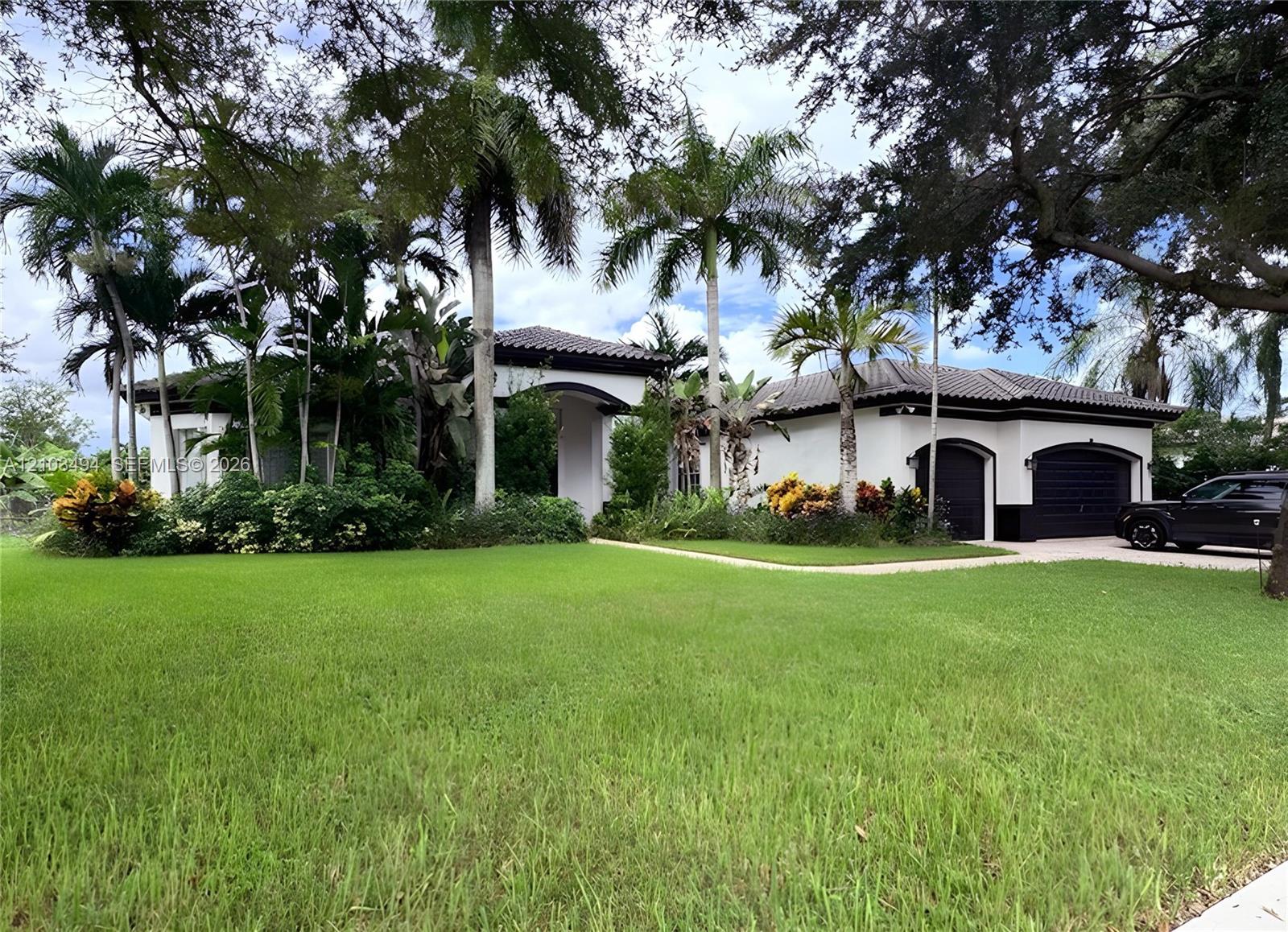 4001 Sw 140th Avenue Property Photo 1