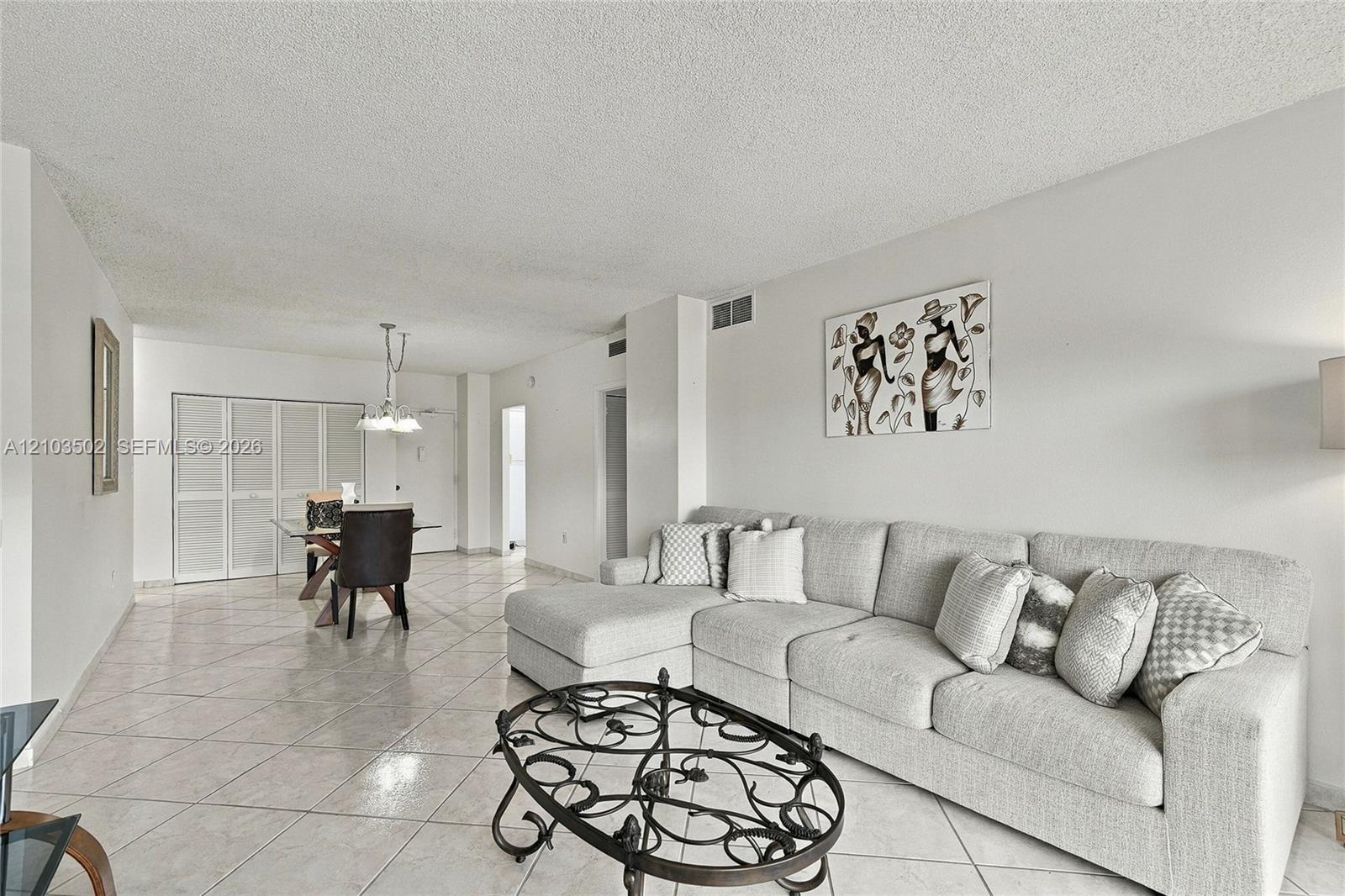 1980 S Ocean Drive 19a Property Photo 6
