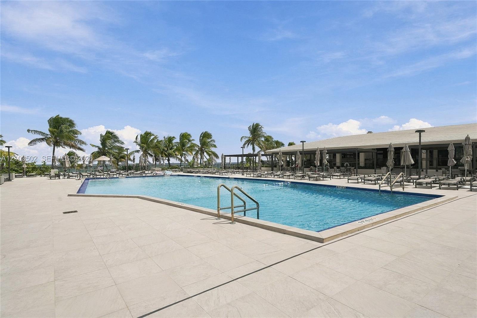 1980 S Ocean Drive 19a Property Photo 20