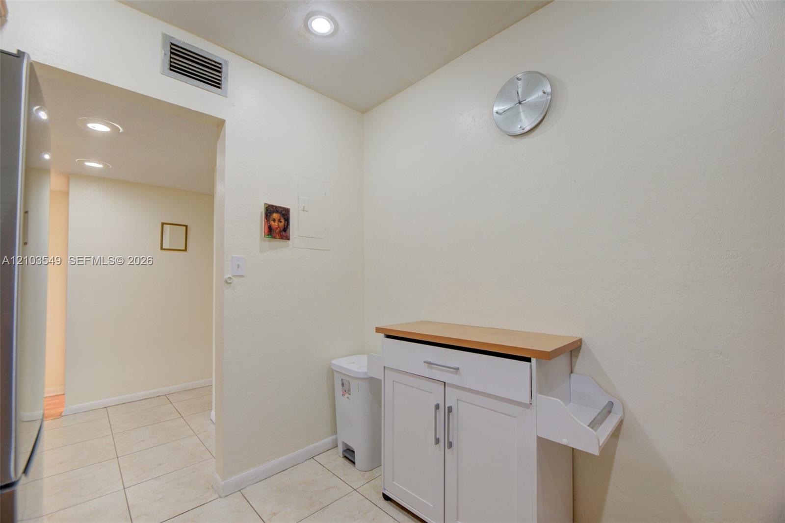 8901 N New River Canal Road 4w Property Photo 15