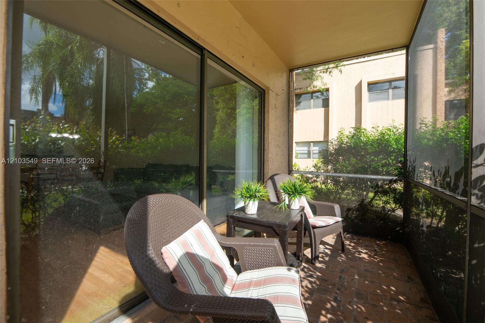 8901 N New River Canal Road 4w Property Photo 22