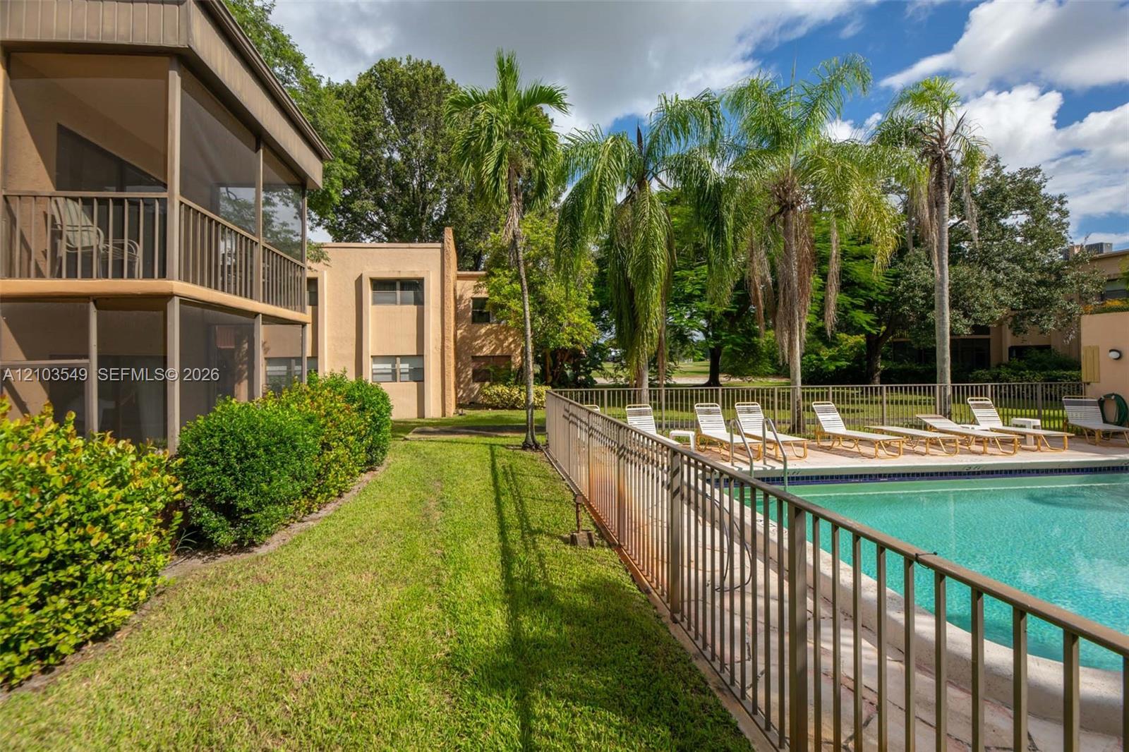 8901 N New River Canal Road 4w Property Photo 24
