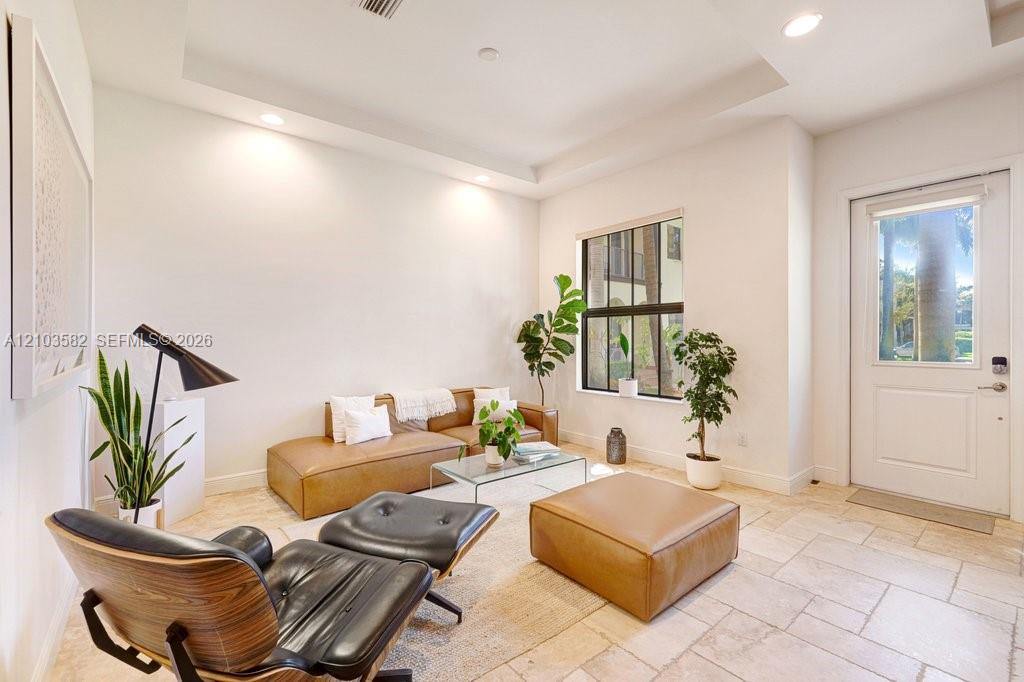 A12103582 Property Photo 10