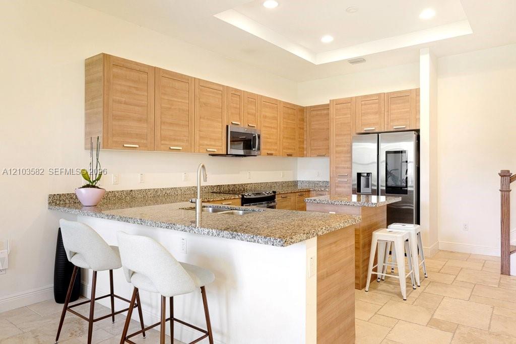 A12103582 Property Photo 15