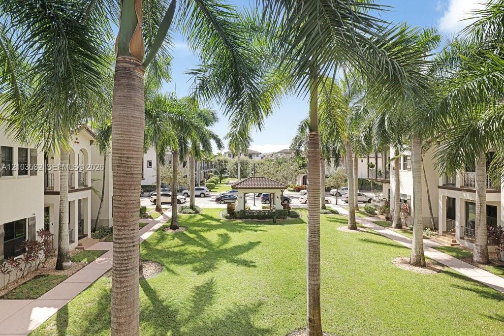 A12103582 Property Photo 30