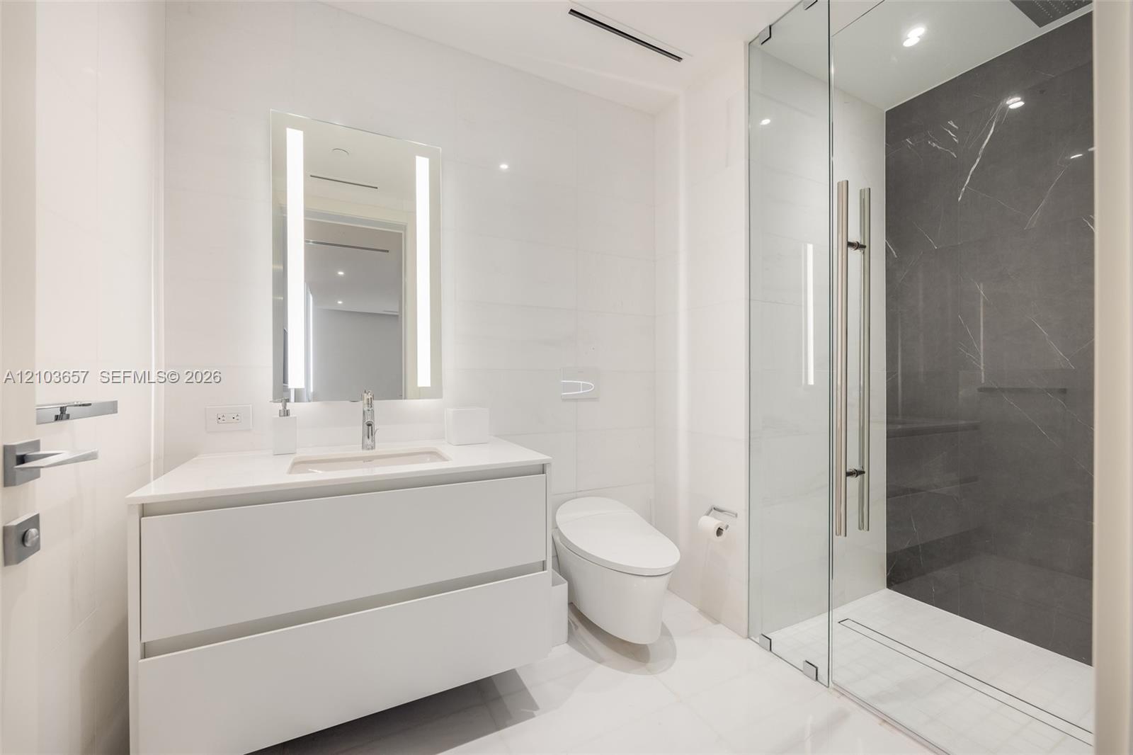 300 Biscayne Boulevard Way 5205w Property Photo 24