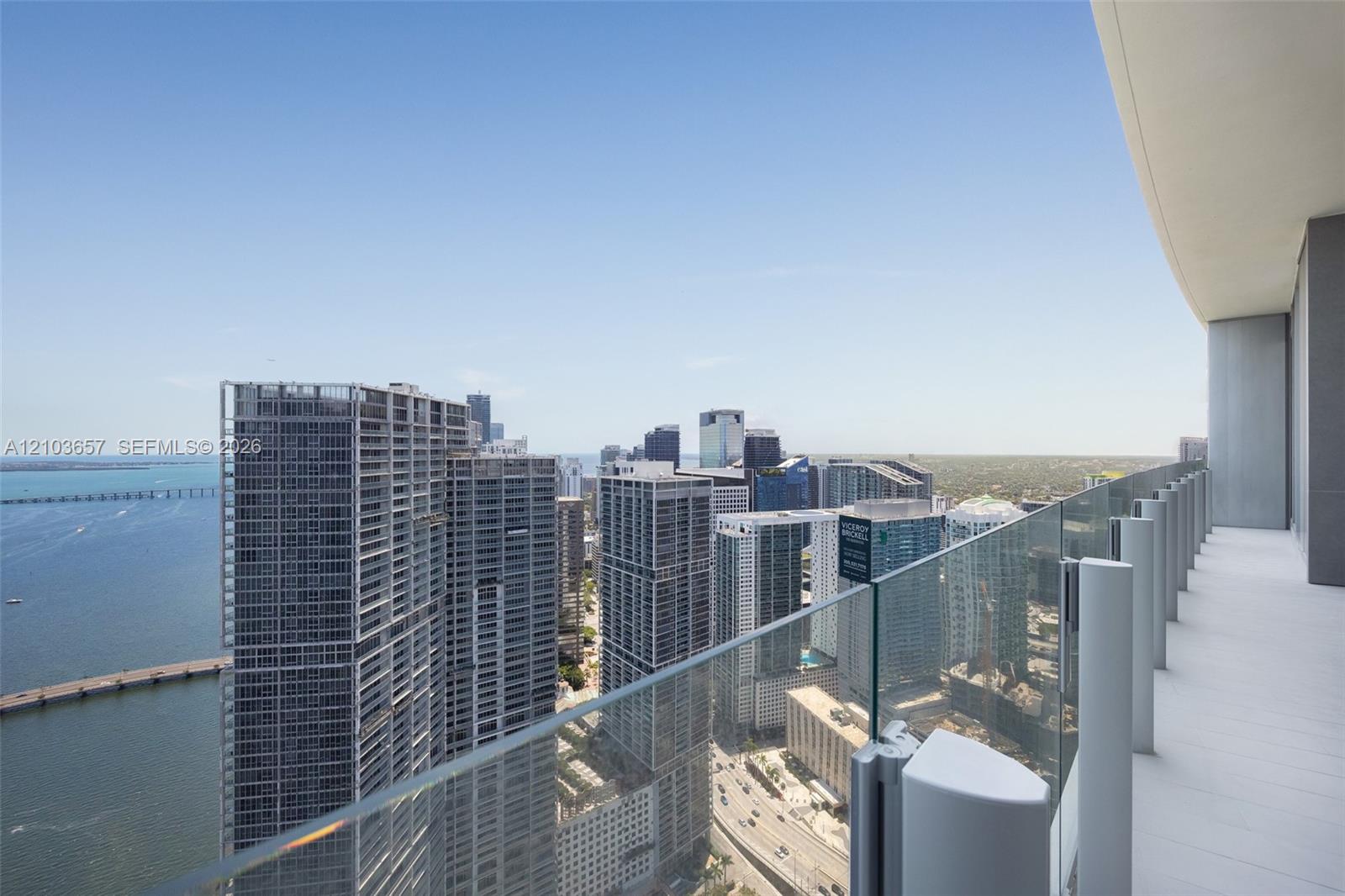 300 Biscayne Boulevard Way 5205w Property Photo 32