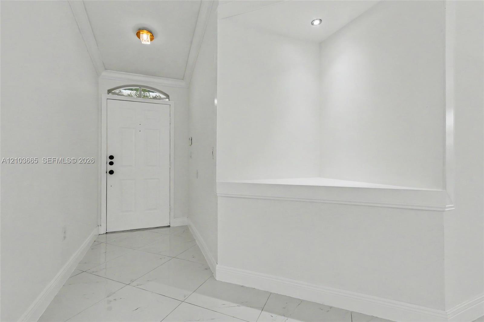 15251 Wilshire Way Property Photo 9