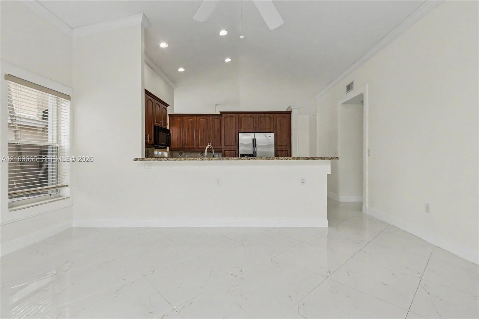 15251 Wilshire Way Property Photo 31