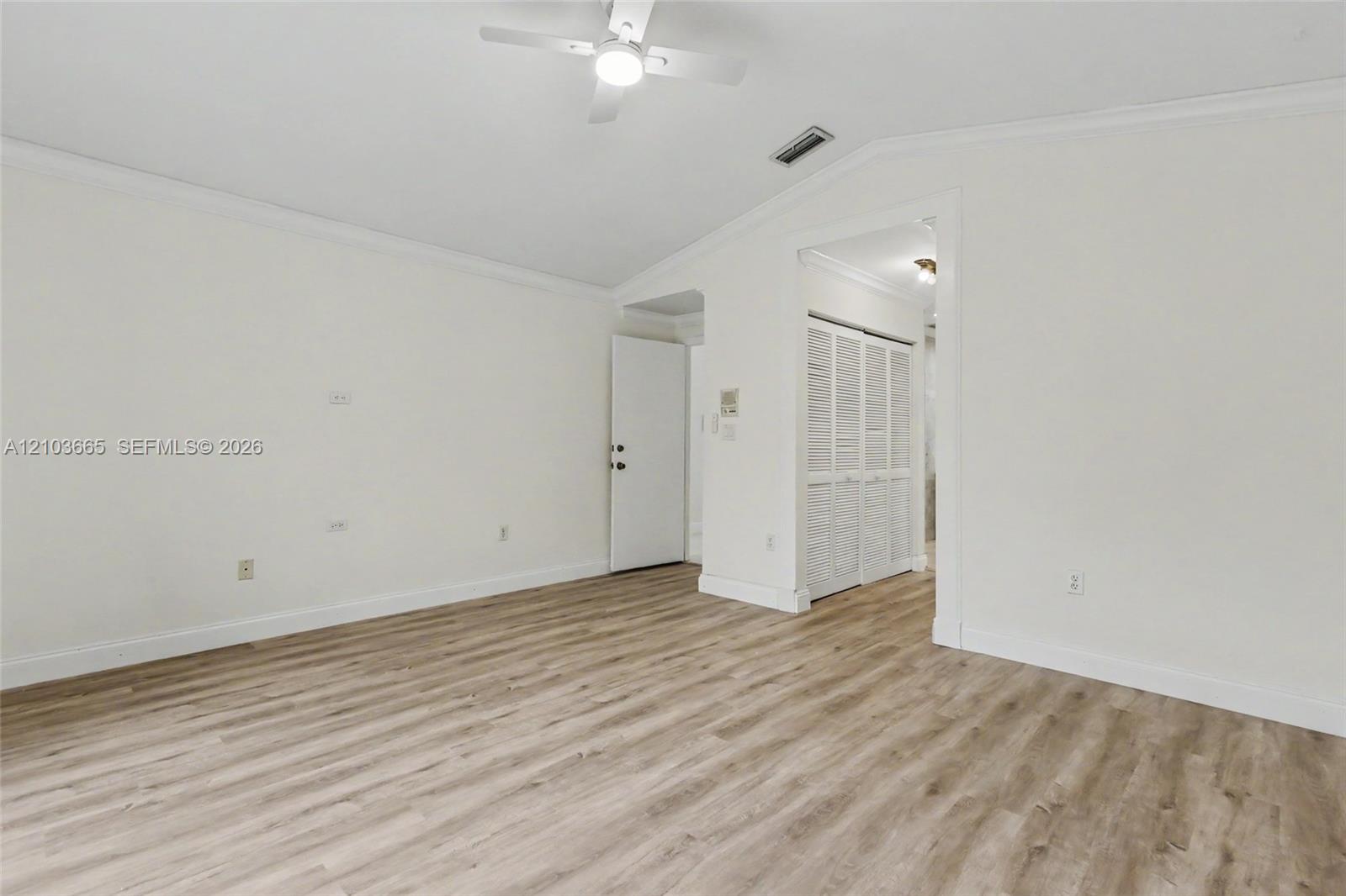 15251 Wilshire Way Property Photo 36