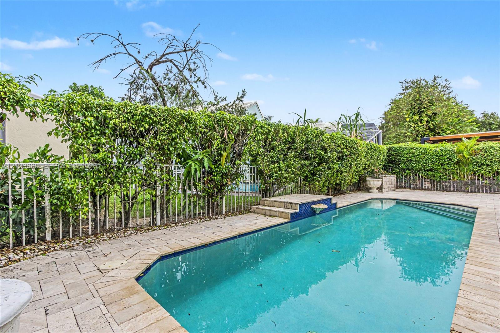 15251 Wilshire Way Property Photo 46