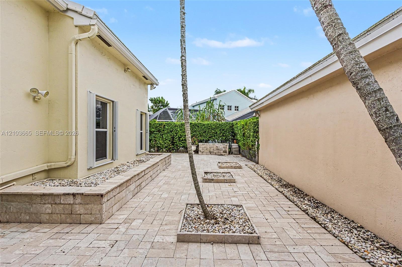 15251 Wilshire Way Property Photo 49