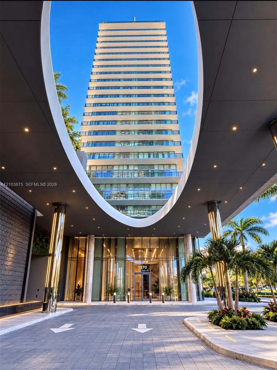 1170 E Hallandale Beach Boulevard 305 Property Photo 1