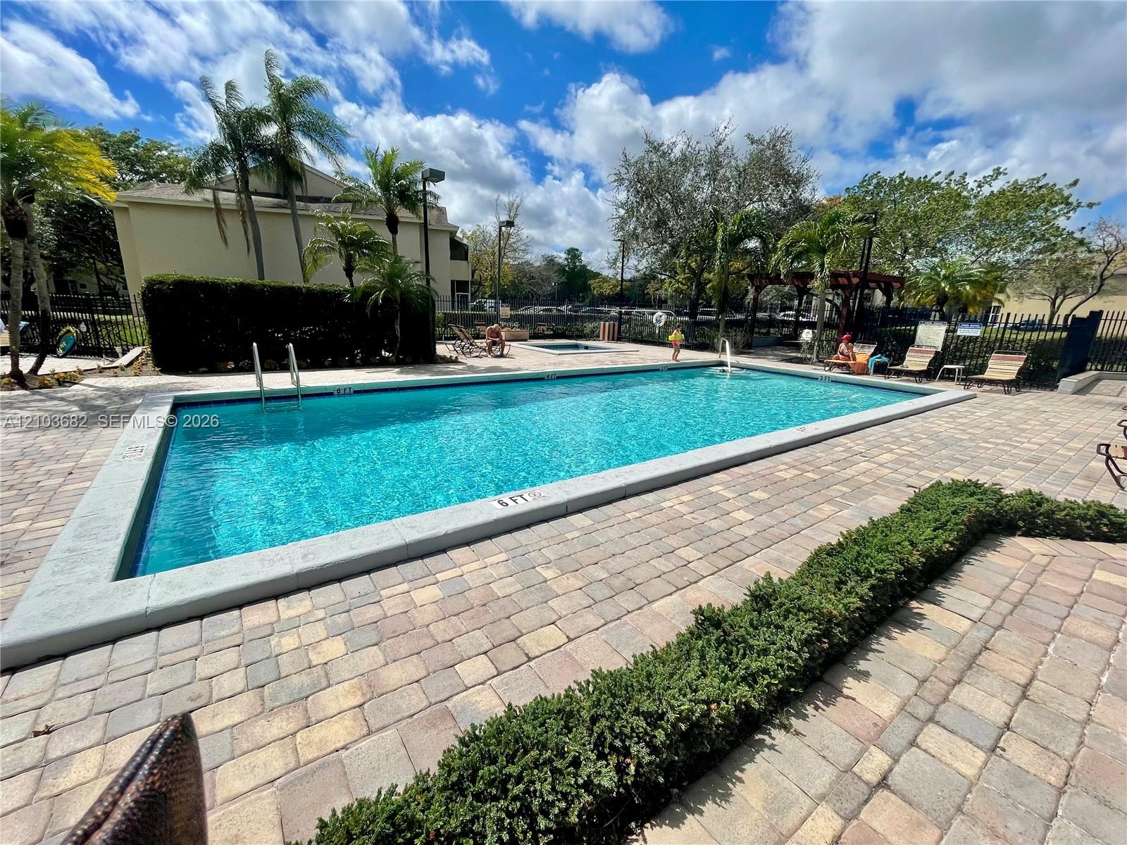 A12103682 Property Photo 11