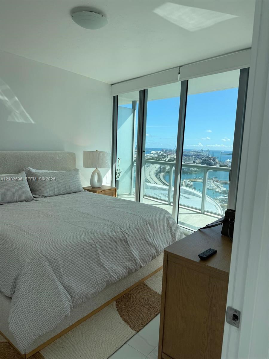888 Biscayne Boulevard 3101 Property Photo 12