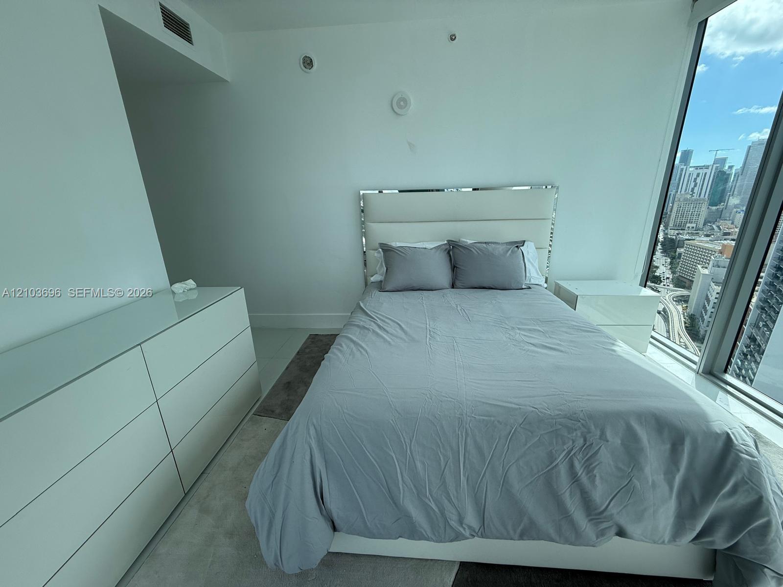 888 Biscayne Boulevard 3101 Property Photo 33
