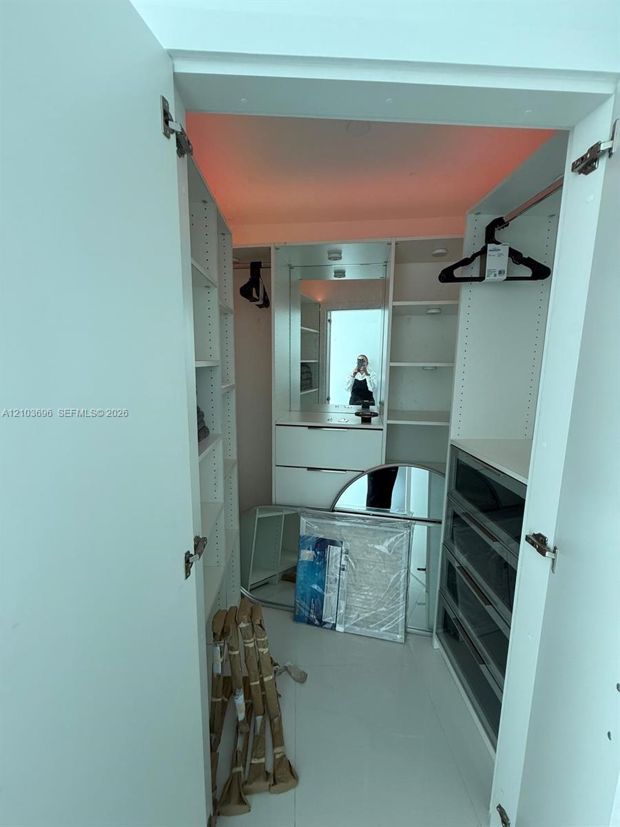 888 Biscayne Boulevard 3101 Property Photo 34