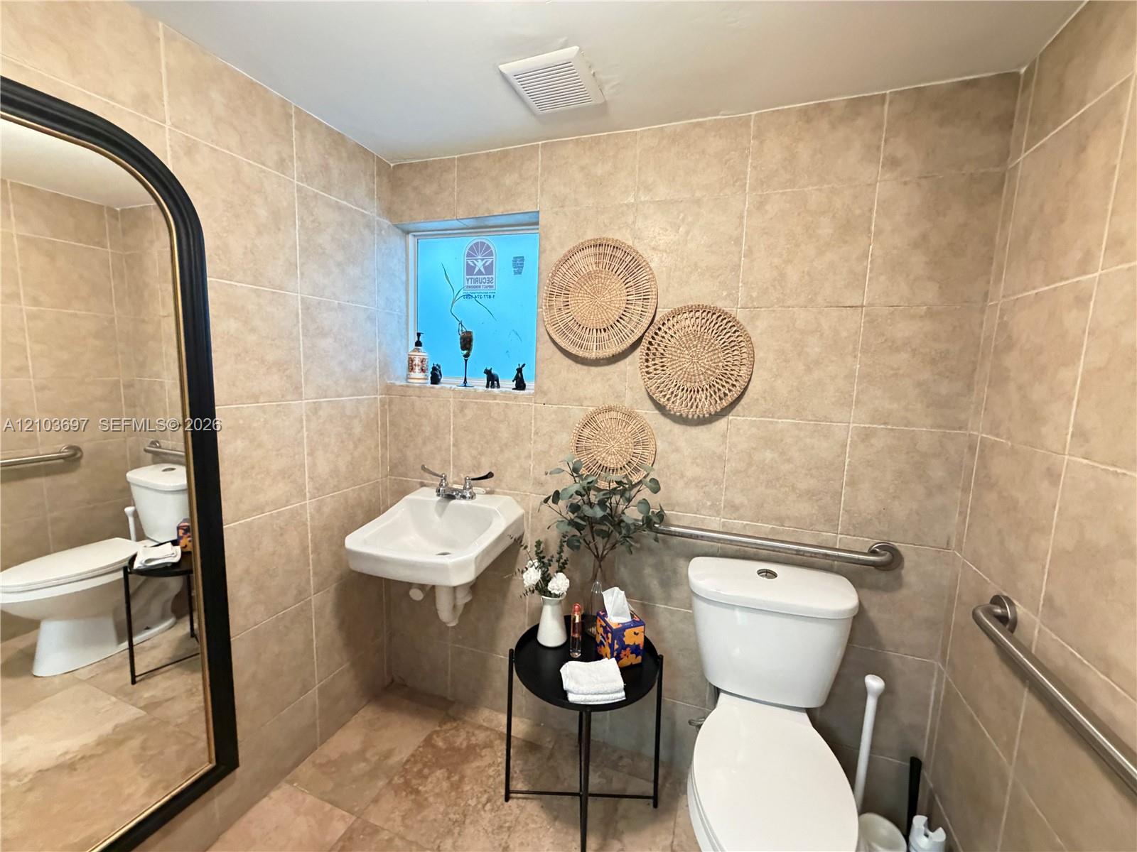 2400 E Las Olas Boulevard Property Photo 17
